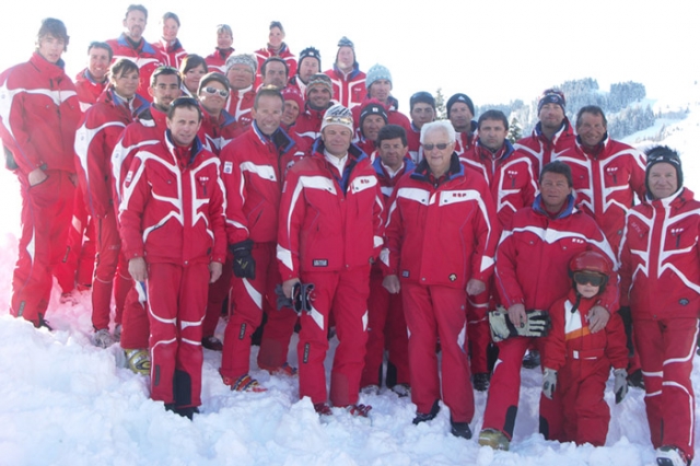  Instructores ESF Les Brasses 